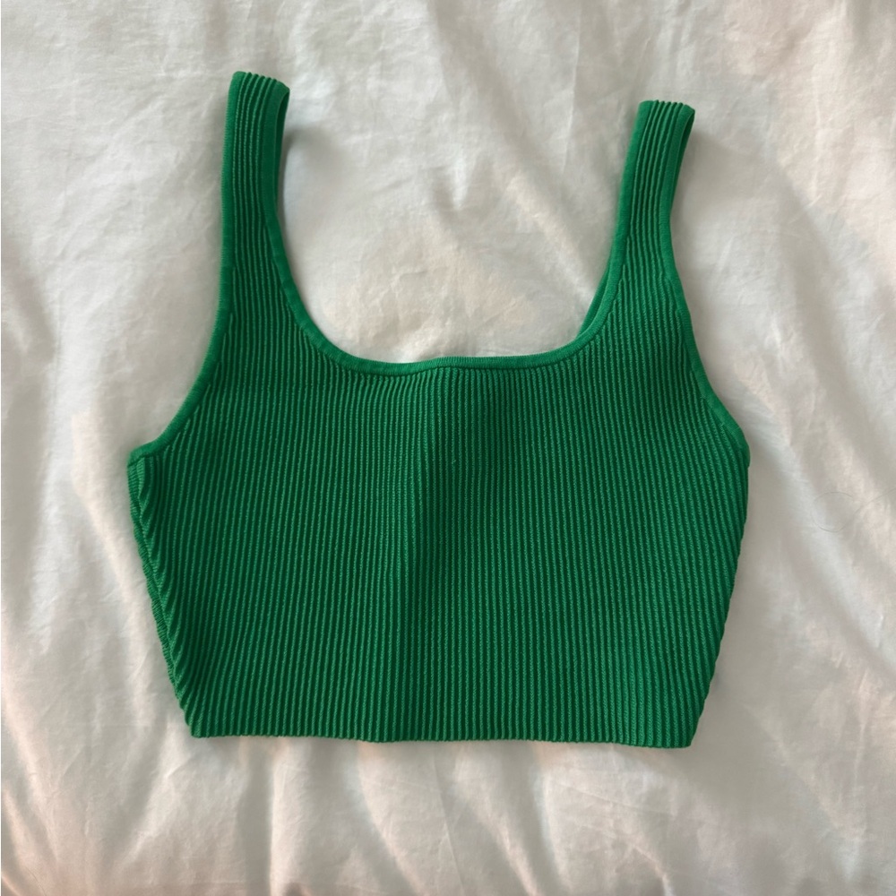 Aritzia Babaton Green sculpt Knit